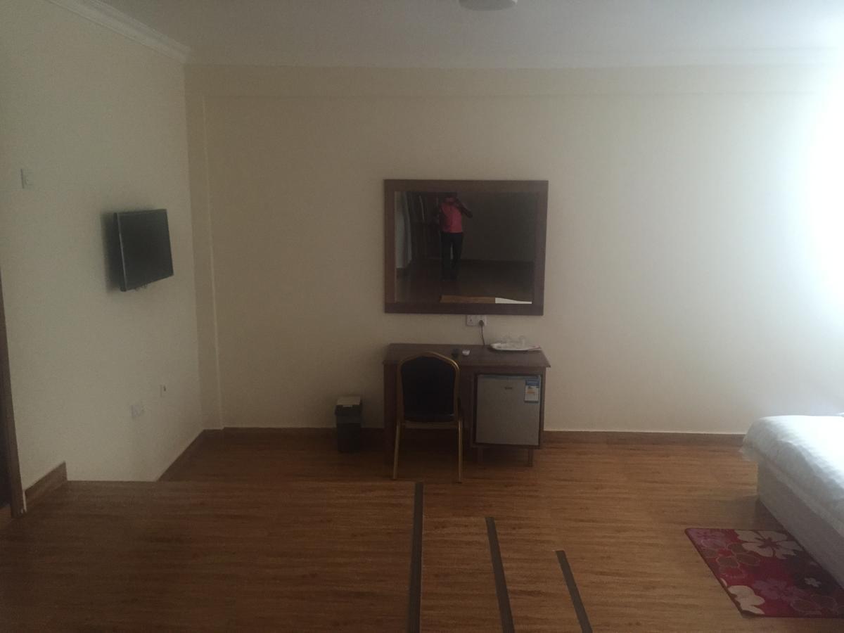 Ampomaah Hotel Accra Eksteriør bilde