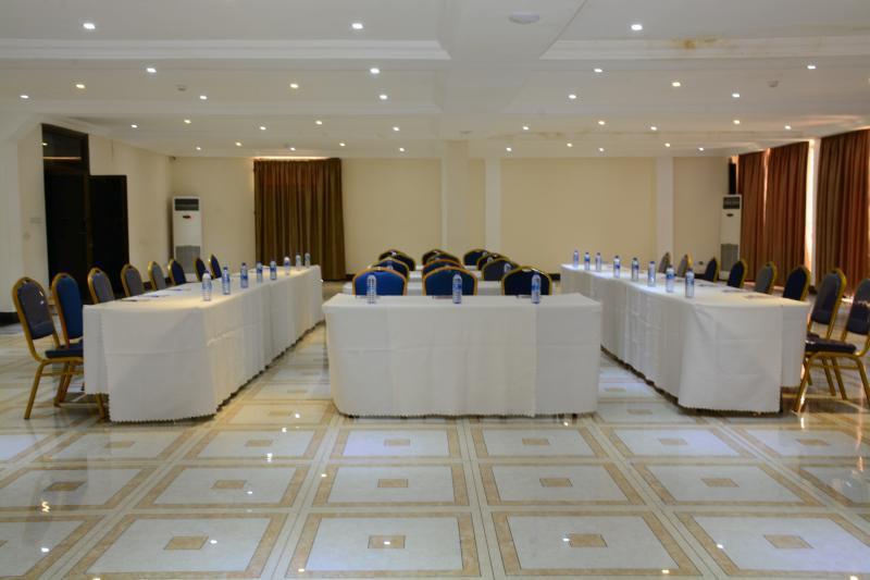 Ampomaah Hotel Accra Eksteriør bilde