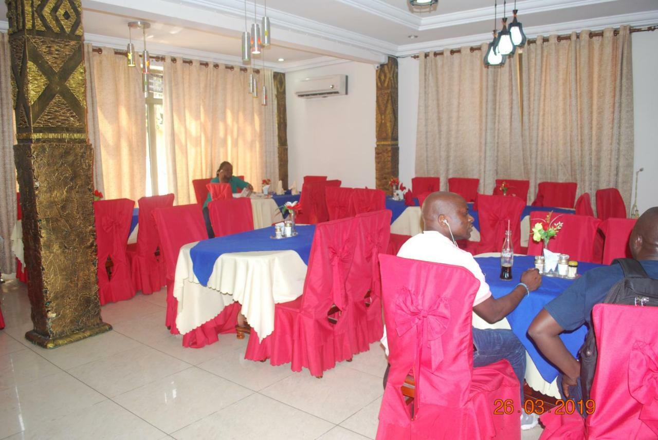 Ampomaah Hotel Accra Eksteriør bilde